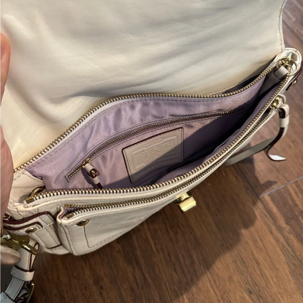 Coach Beige Leather Wristlet with Gold Hardware - Picture 5 of 6